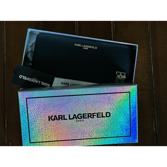 Karl Lagerfeld Paris Black Wallet with Iconic Designer Character Accent New - Picture 1 of 8